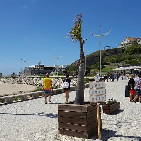 Beach House Surfing And Sea Views Praia da Lourinhã
