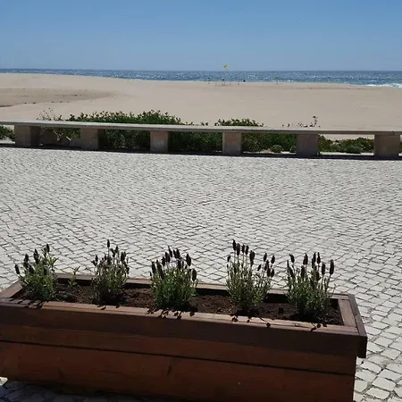 Lägenhet Beach House Surfing And Sea Views